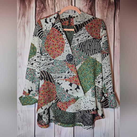 IC By Connie K Tops - IC by Connie K Green White Black Red Abstract Women's Jacket Size Medium